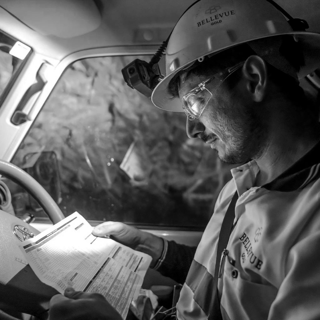Bellevue gold mine worker